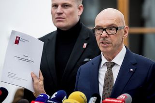 Rušení poplatků nabírá zpoždění, ČT a ČRo nebude platit Klempířovo ministerstvo - Seznam Zprávy